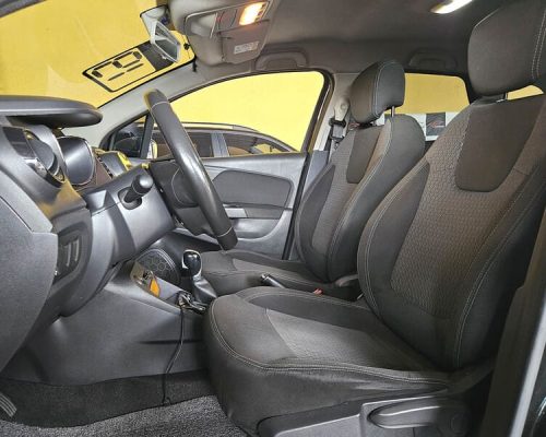 9-RENAULT-CAPTUR-1.6-LIFE-16V-FLEX-AUTOMATICO-PRETO-2019-RR-AUTOMOVEIS-LOJA-DE-CARROS-FREGUESIA-DO-O-AVENIDA-PETRONIO-PORTELA