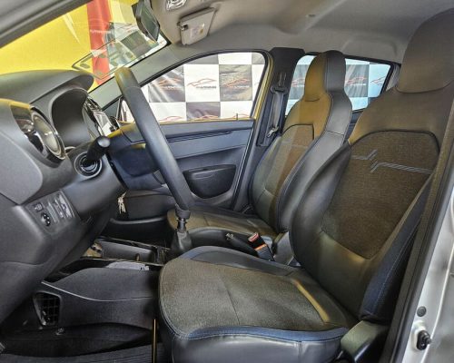 9-RENAULT-KWID-1.0-INTENSE-FLEX-12V-MANUAL-PRATA-2025-RR-AUTOMOVEIS-LOJA-DE-CARROS-FREGUESIA-DO-O-AVENIDA-PETRONIO-PORTELA