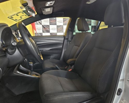 9-TOYOTA-YARIS-XL-1.5-FLEX-16V-AUTOMATICO-2023-PRATA-RR-AUTOMOVEIS-LOJA-DE-CARROS-FREGUESIA-DO-O-AVENIDA-PETRONIO-PORTELA