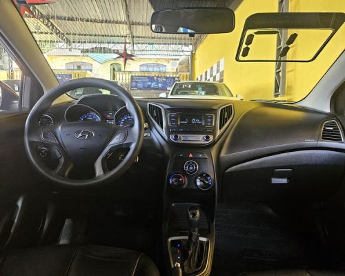 98-HYUNDAI-HB20-1.6-COMFORT-16V-FLEX-AUTOMÁTICO-MARROM-2017-RR-AUTOMOVEIS-LOJA-DE-CARROS-FREGUESIA-DO-O-AVENIDA-PETRONIO-PORTELA